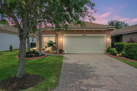 9979 SW Stonegate Drive Port St Lucie FL 34987