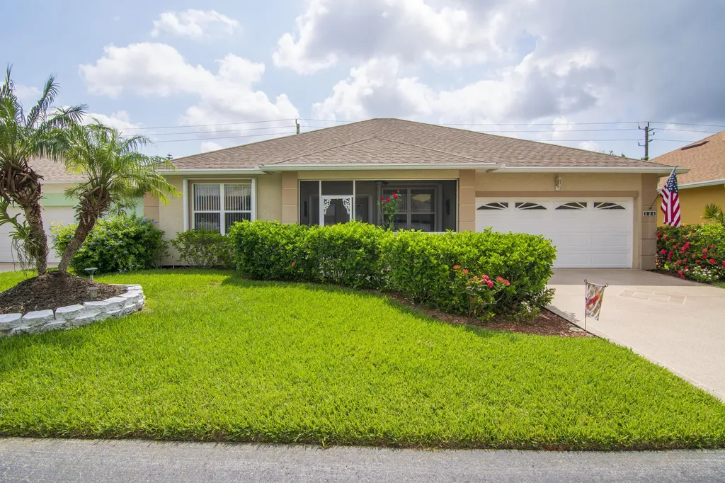 524 NW Cortina Lane Port St Lucie FL 34986