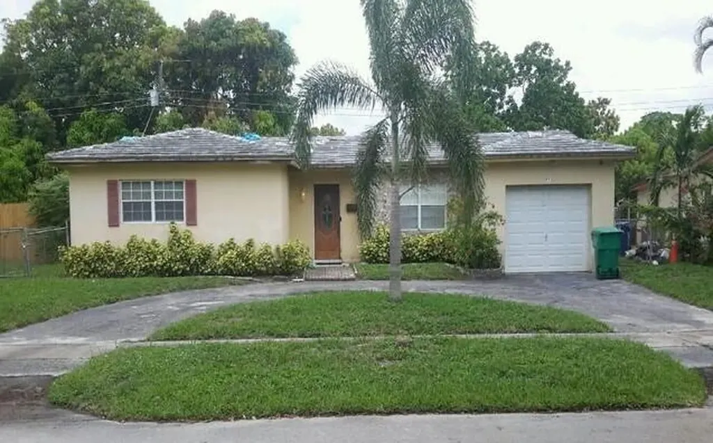 4930 NW 17th Street Lauderhill FL 33313
