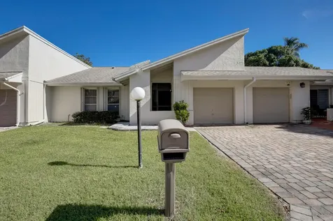 6992 Quince Lane Lake Worth FL 33467