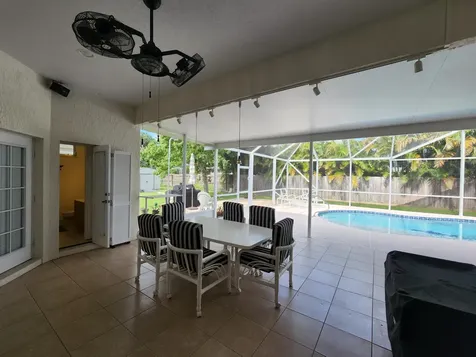 1957 SE Dupont Street Port St Lucie FL 34952