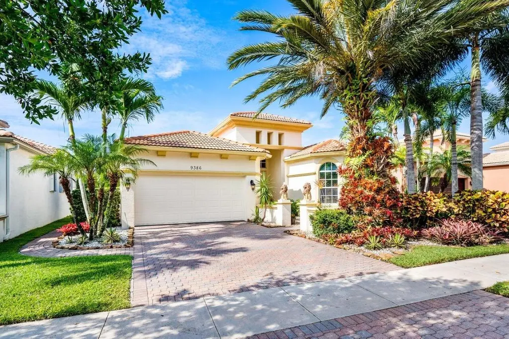9386 Via Elegante Wellington FL 33411