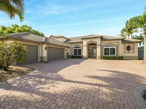 4593 Hunting Trail Lake Worth FL 33467