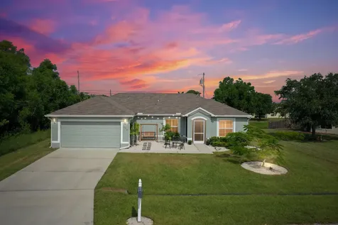 2018 SE North Blackwell Drive Port St Lucie FL 34952