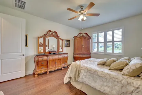 490 SE Vallarta Drive Port St Lucie FL 34984