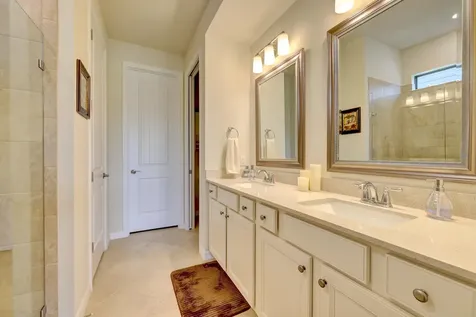490 SE Vallarta Drive Port St Lucie FL 34984