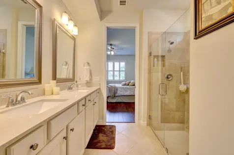 490 SE Vallarta Drive Port St Lucie FL 34984