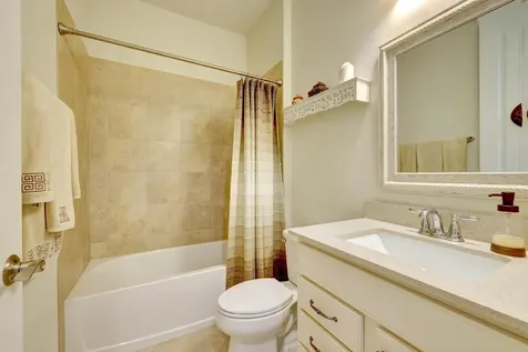 490 SE Vallarta Drive Port St Lucie FL 34984