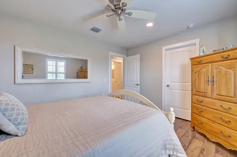 490 SE Vallarta Drive Port St Lucie FL 34984