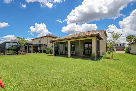 490 SE Vallarta Drive Port St Lucie FL 34984