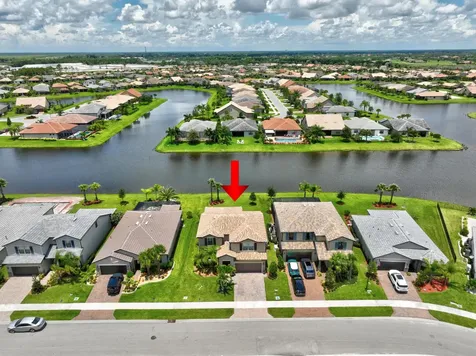 490 SE Vallarta Drive Port St Lucie FL 34984