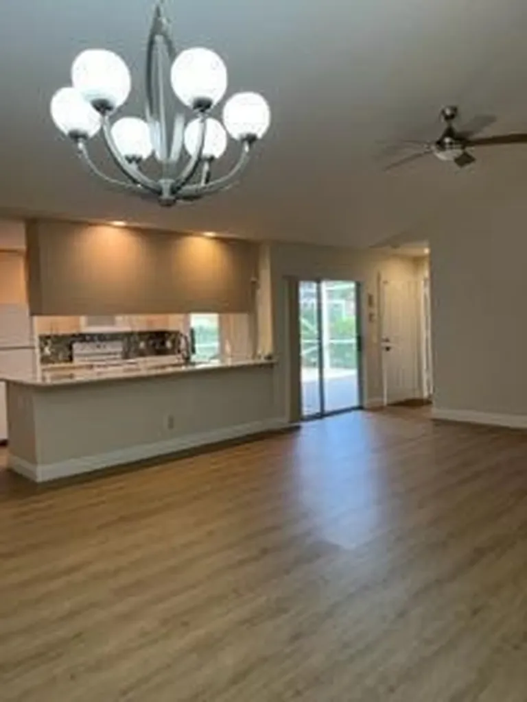 3558 Wildwood Forest Court Palm Beach Gardens FL 33403