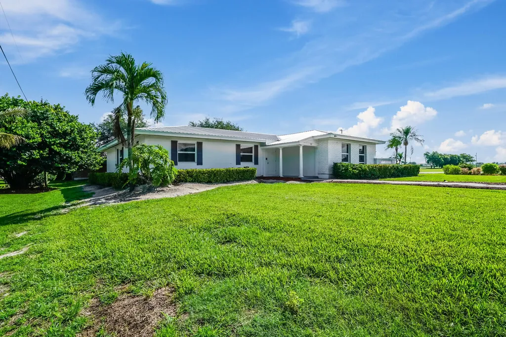 333 SE Avenue I Belle Glade FL 33430
