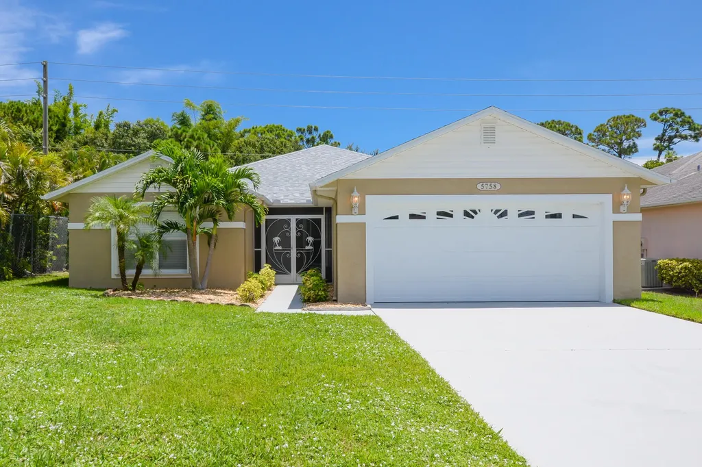 5758 Travelers Way Fort Pierce FL 34982