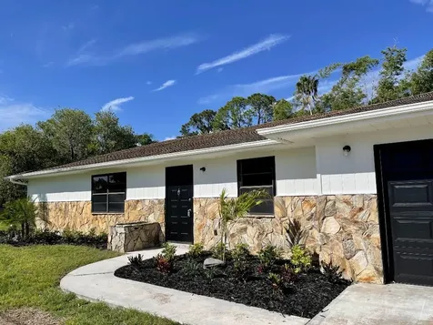 1180 SE Proctor Lane Port St Lucie FL 34983