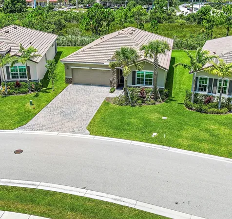 4464 NW King Court Jensen Beach FL 34957