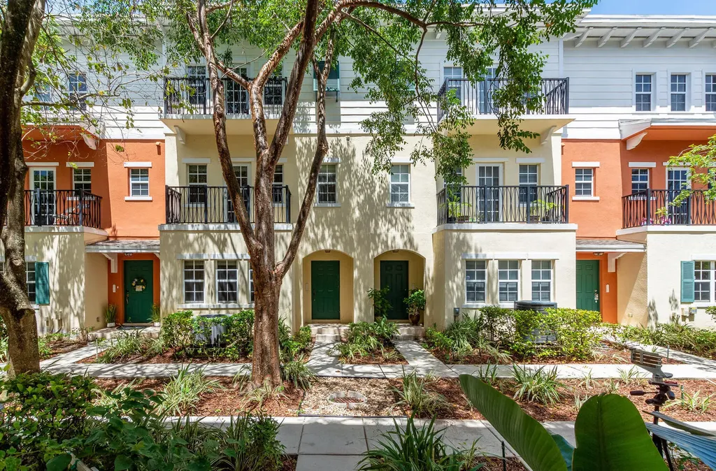 622 SW 1st Drive Pompano Beach FL 33060