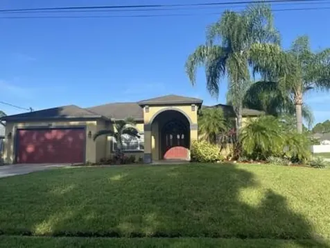 3702 SW Masilunas Street Port St Lucie FL 34953