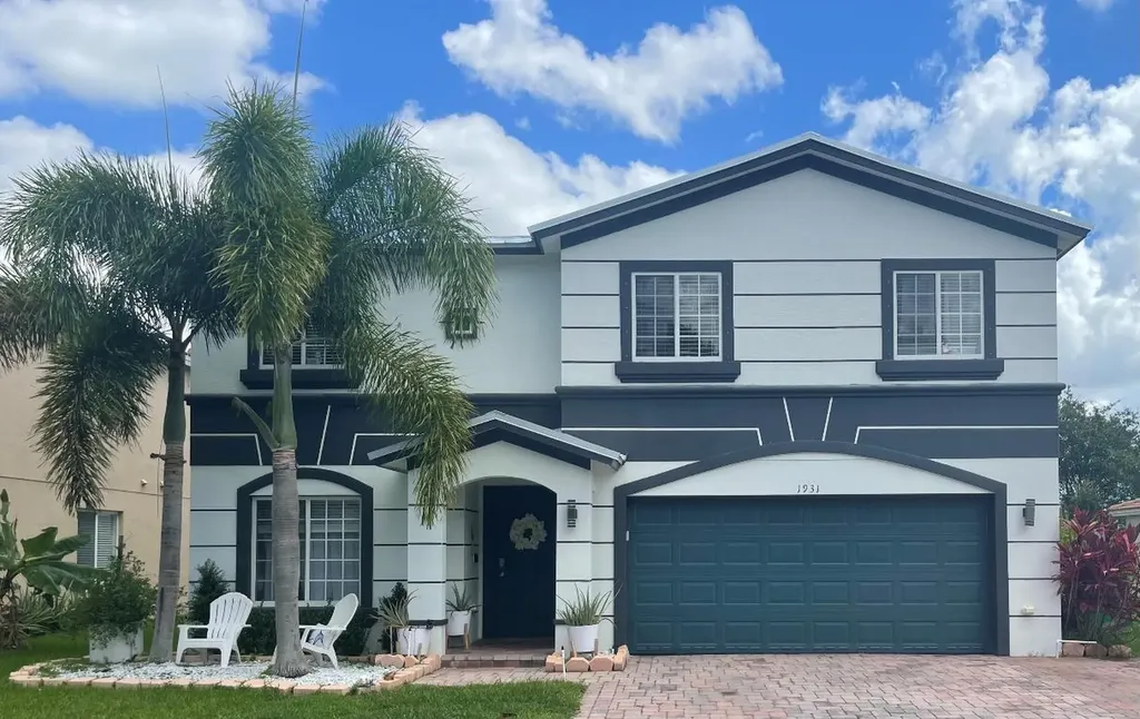 1931 SW Jamesport Drive Port St Lucie FL 34953