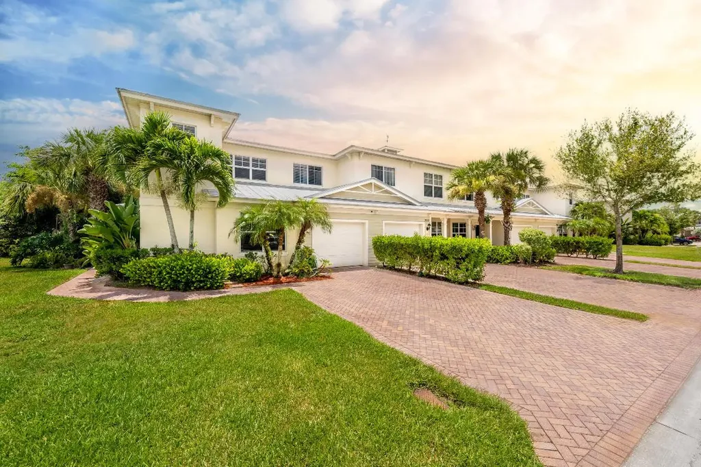 2551 Creekside Drive Fort Pierce FL 34981