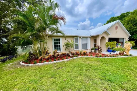 1802 SW Hilola Lane Port St Lucie FL 34953