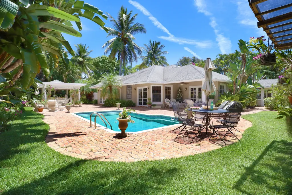 350 NE 8th Avenue Delray Beach FL 33483