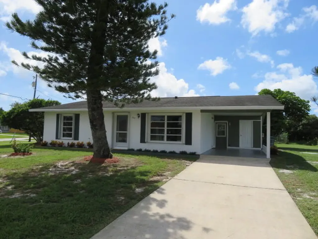 297 NW Dorchester Street Port St Lucie FL 34983