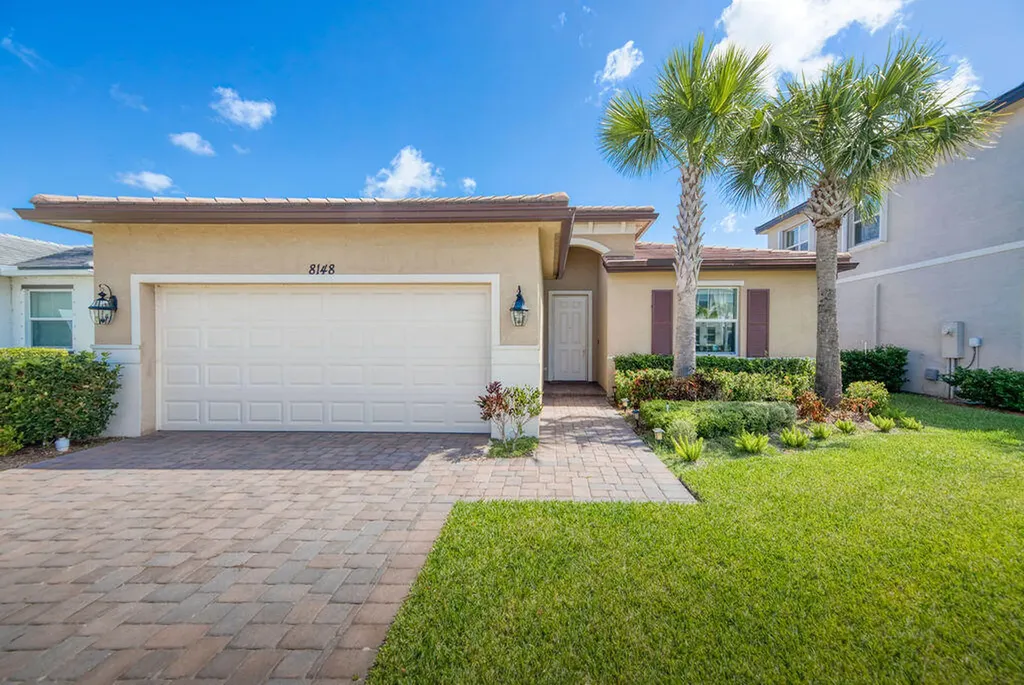 8148 NW Greenbank Circle Port St Lucie FL 34987