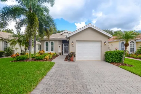 612 SW Treasure Cove Port St Lucie FL 34986