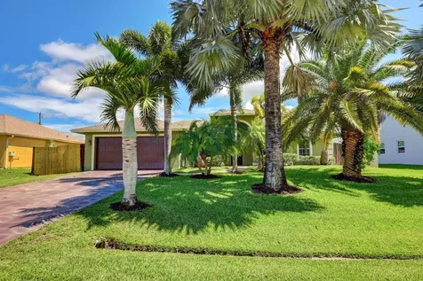718 SW Jacoby Avenue Port St Lucie FL 34953