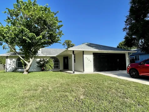 1365 16th Court SW Vero Beach FL 32962