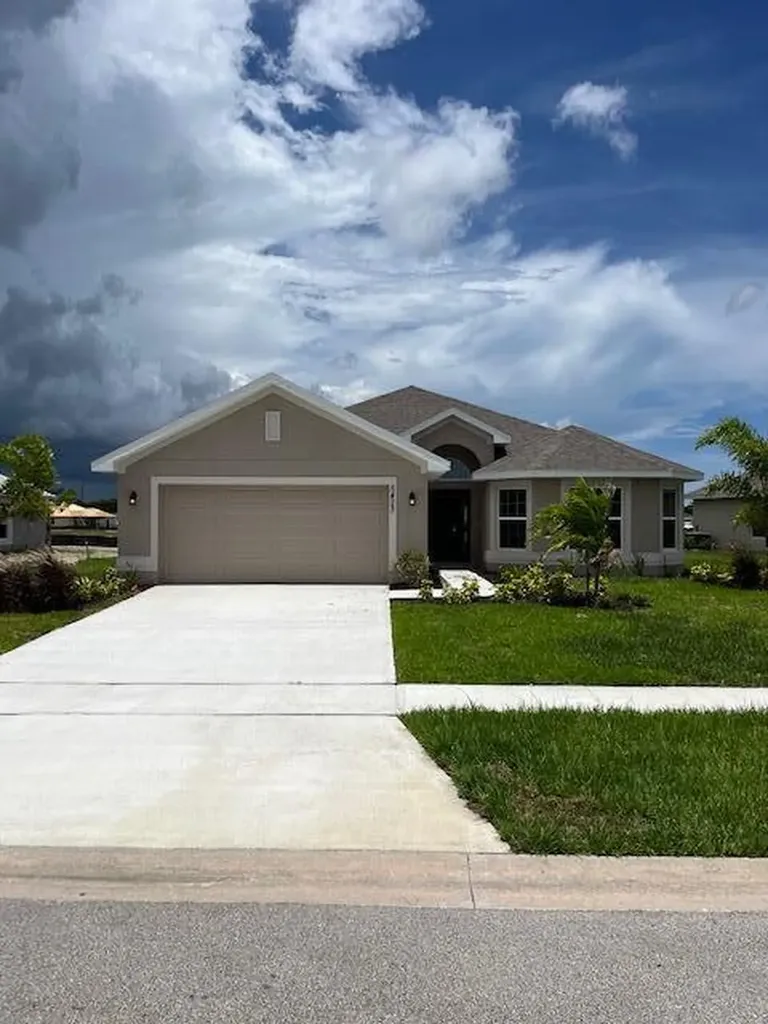 5423 Lugo Street Fort Pierce FL 34951