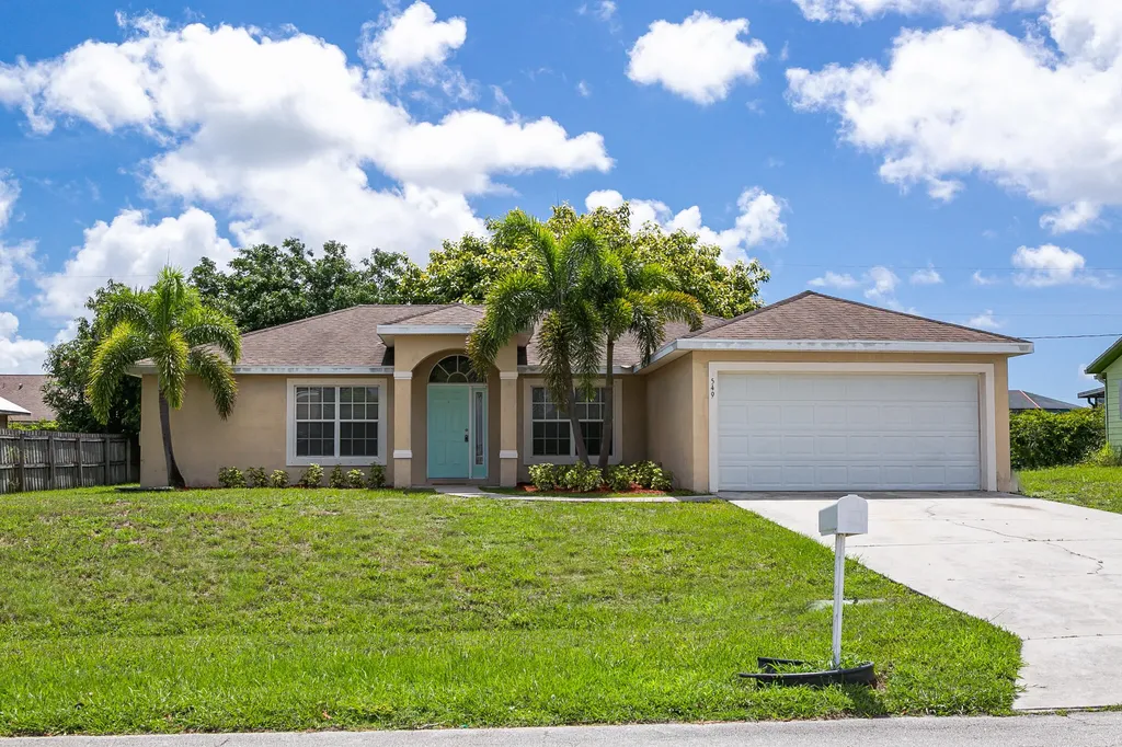 1549 SE Clearbrook Street Port St Lucie FL 34983