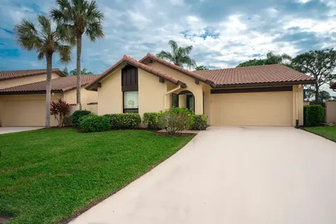 2564 SW Bobalink Circle Palm City FL 34990