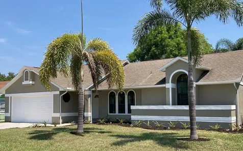 2451 SE Gilbert Avenue Port St Lucie FL 34952