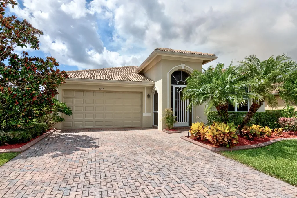 3257 Sussex Way Vero Beach FL 32966