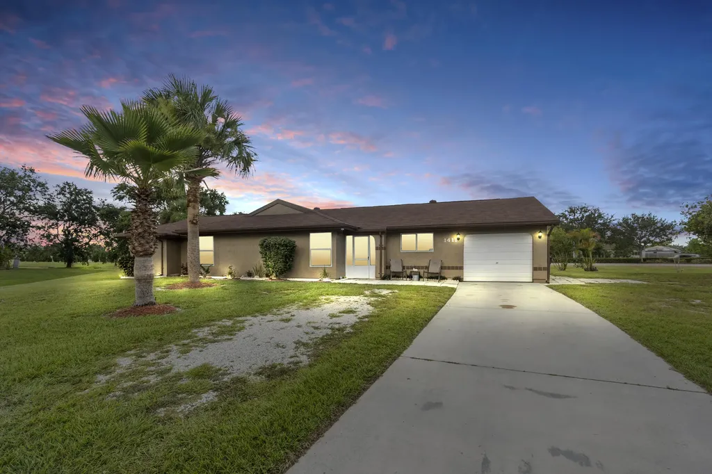 1411 SE Delene Court Port St Lucie FL 34952