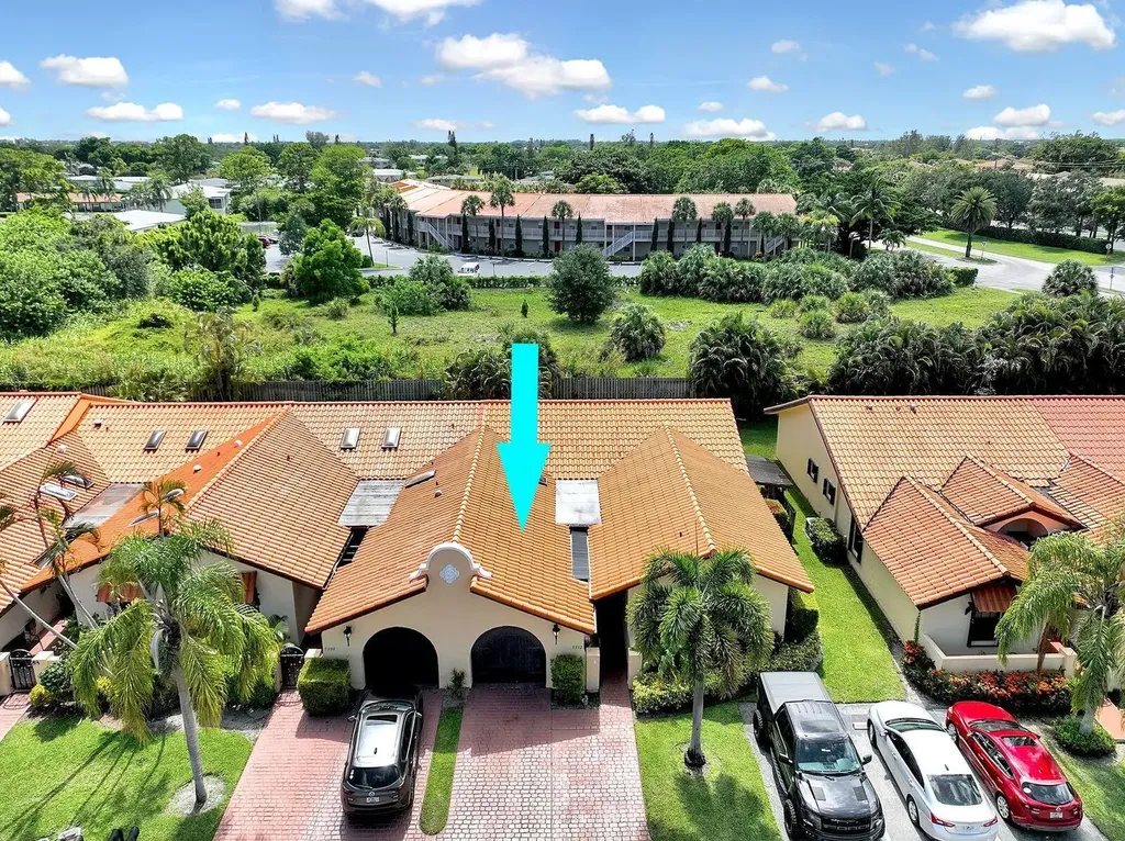 5312 Bolero Circle Delray Beach FL 33484