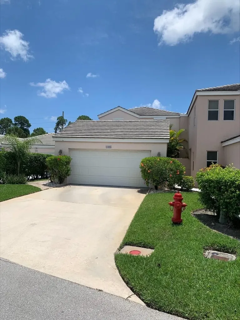 1008 Island Manor Drive Greenacres FL 33413