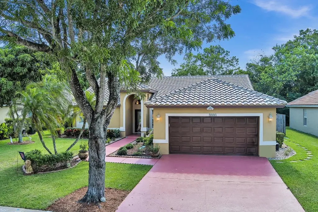 7331 NW 44th Lane Coconut Creek FL 33073