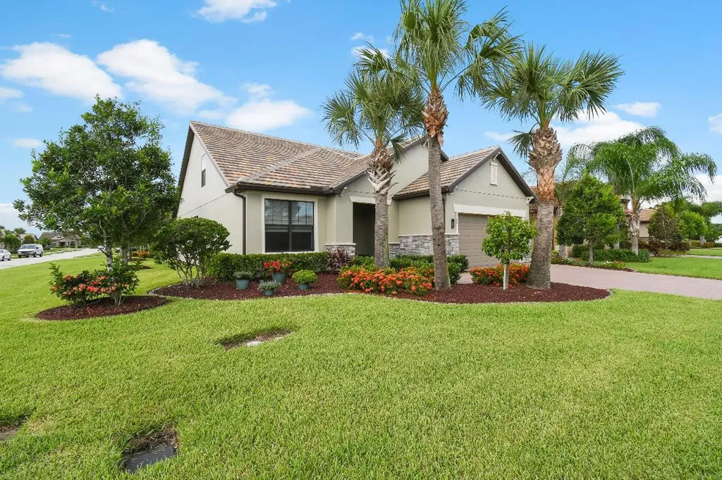 150 SE Courances Drive Port St Lucie FL 34984