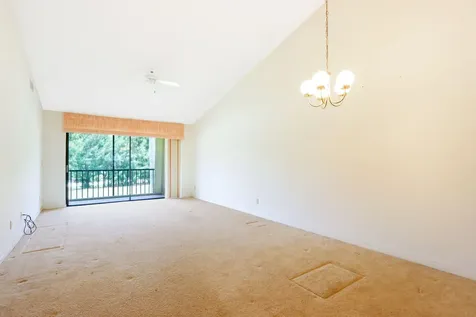 102 Pinecrest Circle Jupiter FL 33458