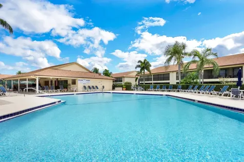 102 Pinecrest Circle Jupiter FL 33458