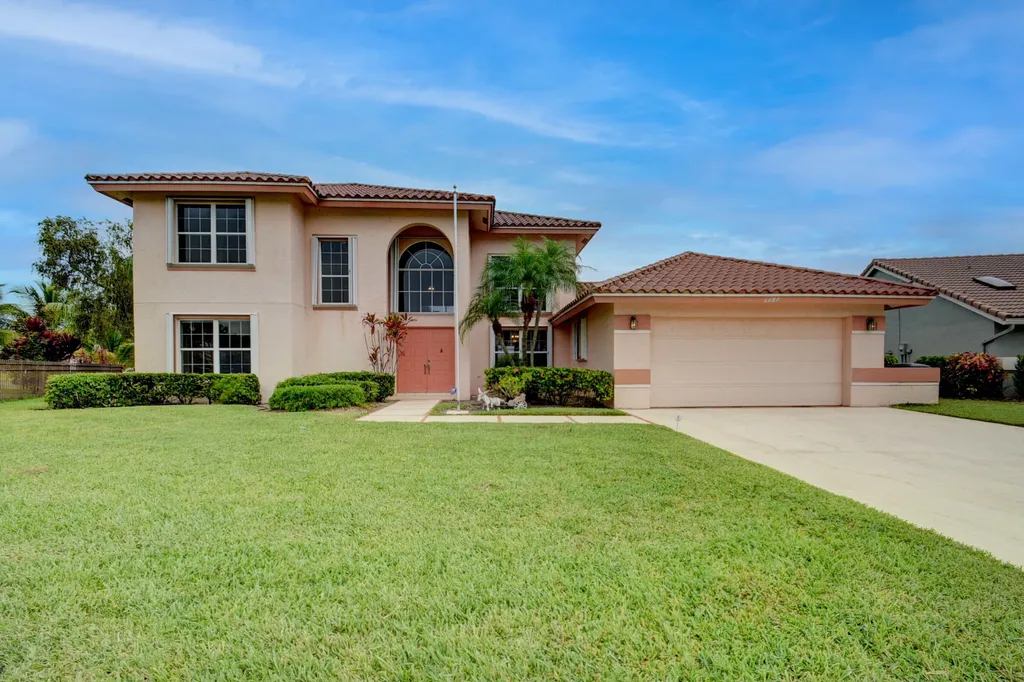 6683 Lake Loran Way Lake Worth FL 33467
