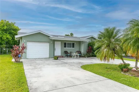 7401 NW 96th Avenue Tamarac FL 33321