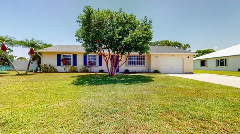 1422 SE Arenson Lane Port St Lucie FL 34952