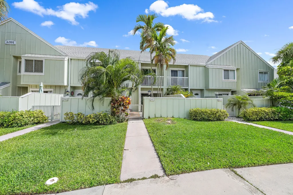 6391 Riverwalk Lane Jupiter FL 33458