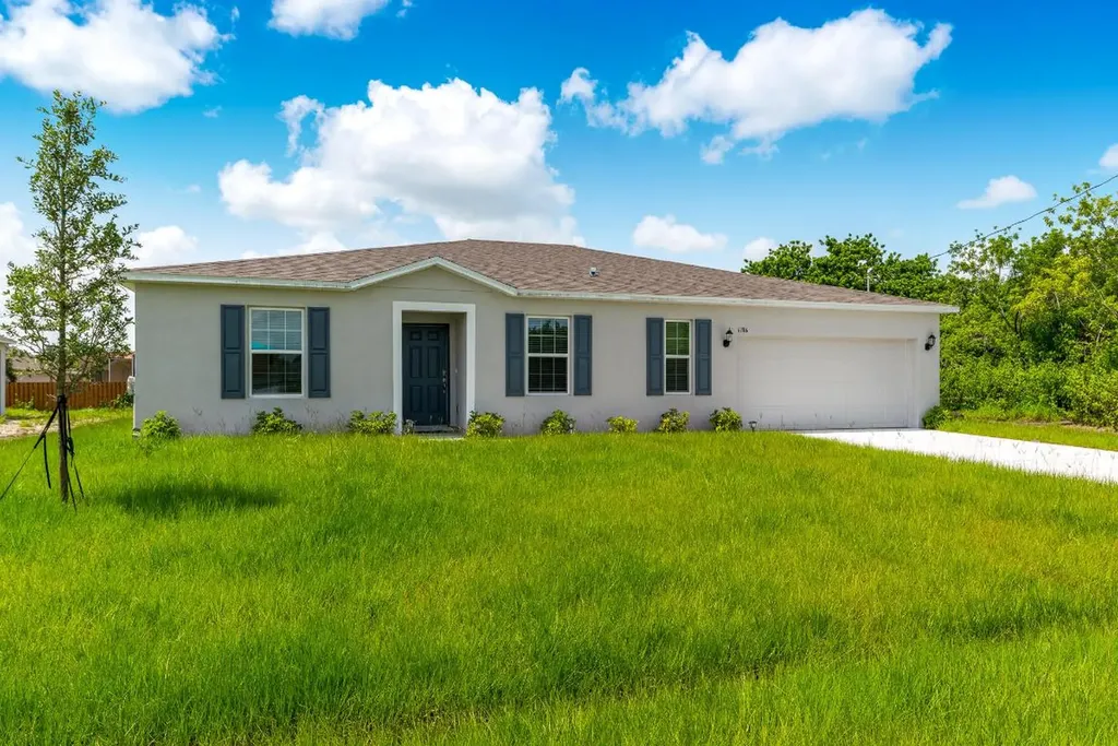 6186 NW Gatun Drive Port St Lucie FL 34986