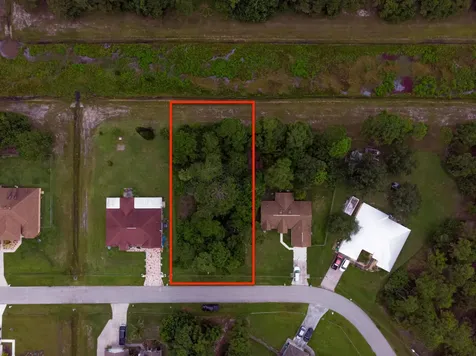 5937 NW Foust Circle Port St Lucie FL 34986
