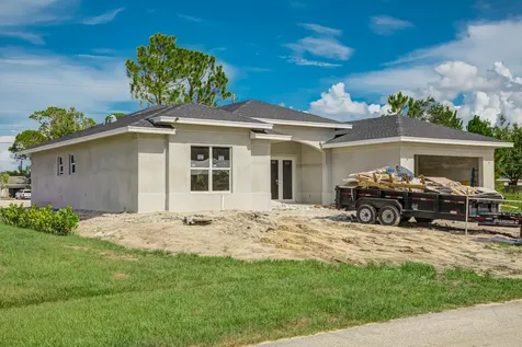 2525 SW Calder Street Port St Lucie FL 34953